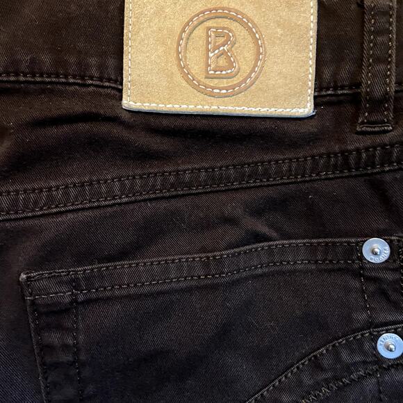 Bogner Jeans Bootcut 5-Pocket High Rise Flared Leg Brown 31" - Picture 2 of 5